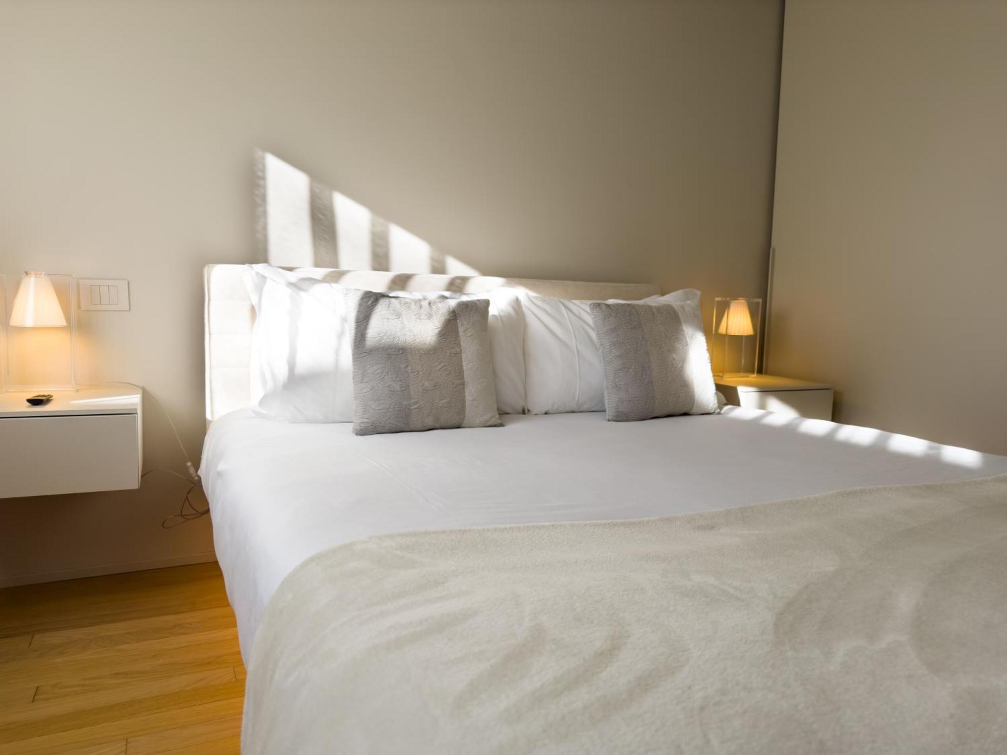 Palazzo Cordigero - Apartments Peschiera del Garda Kültér fotó