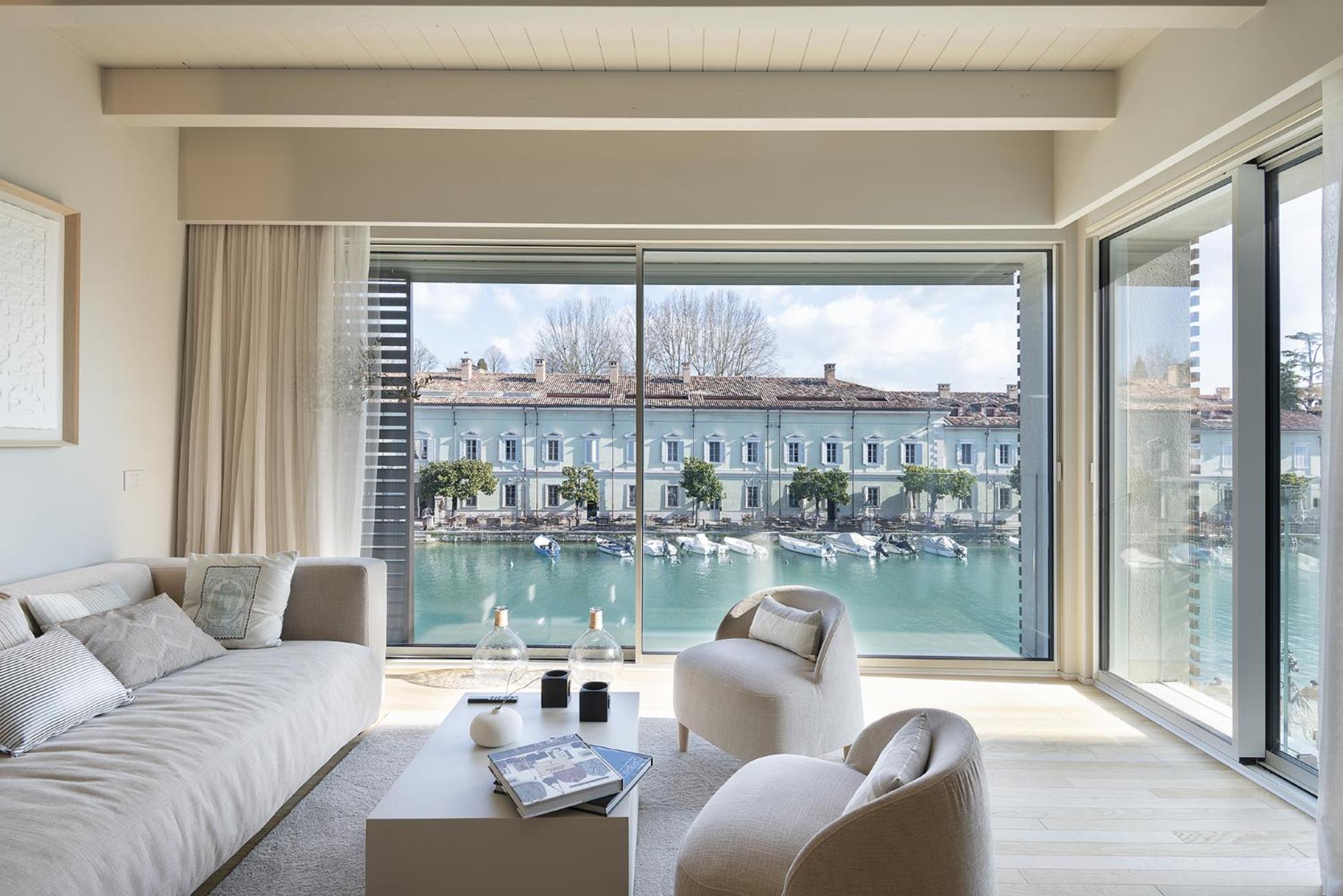 Palazzo Cordigero - Apartments Peschiera del Garda Kültér fotó